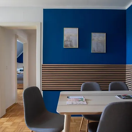 Quiet Courtyard Altstadt - 2br, Lift & Free Parking By Hero Homes غراتس